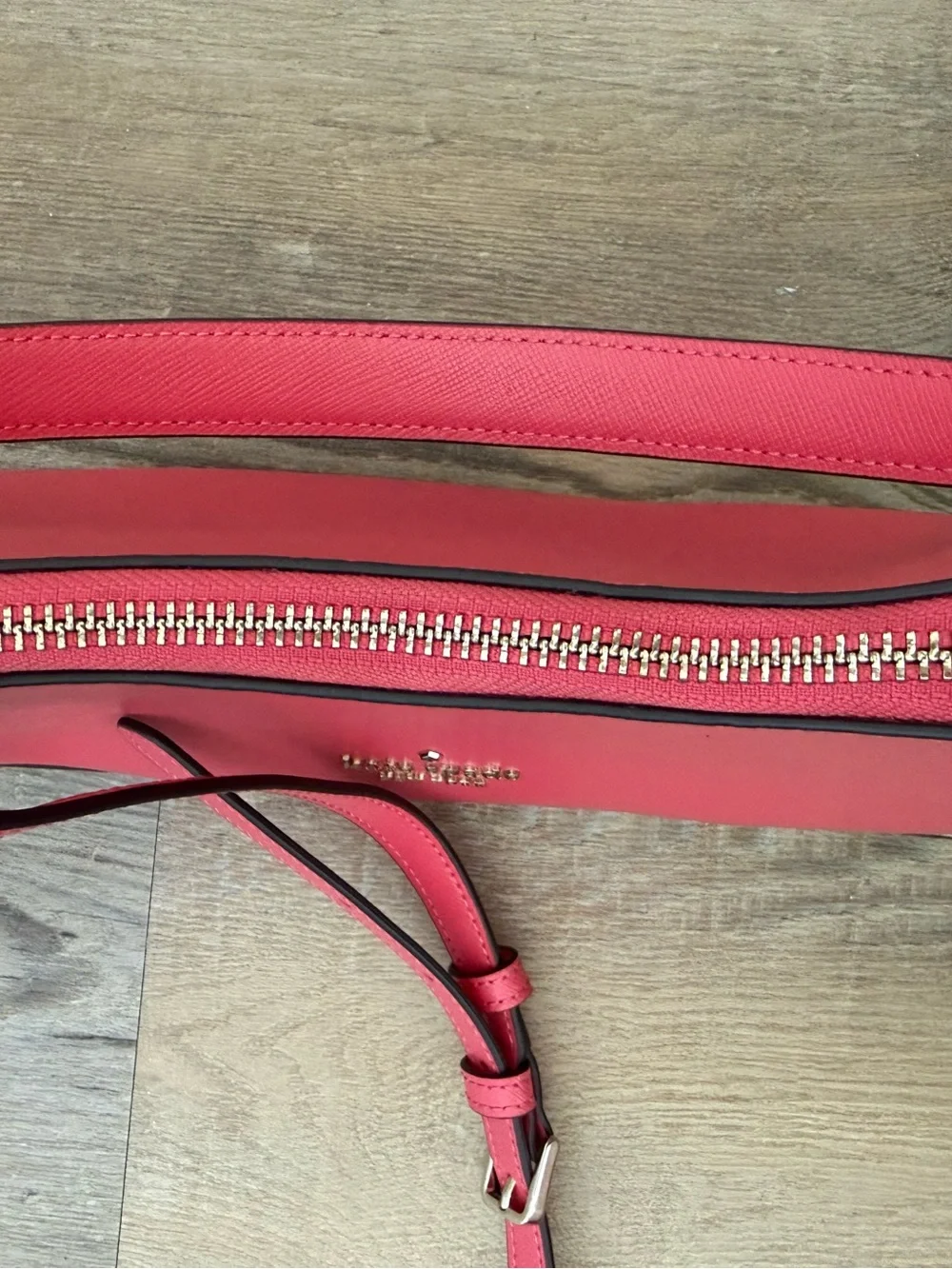 kate spade staci crossbody in dark watermelon gelato VGUC